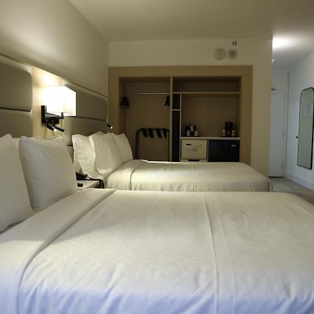 โอเชียน สกาย โฮเต็ล แอนด์ รีสอร์ต Hotel ฟอร์ต ลอเดอร์เดล ภายนอก รูปภาพ