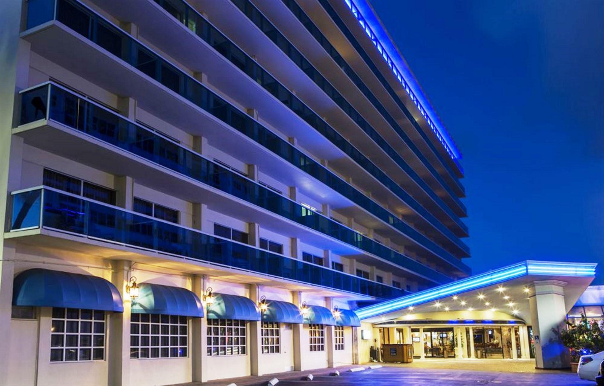 โอเชียน สกาย โฮเต็ล แอนด์ รีสอร์ต Hotel ฟอร์ต ลอเดอร์เดล ภายนอก รูปภาพ